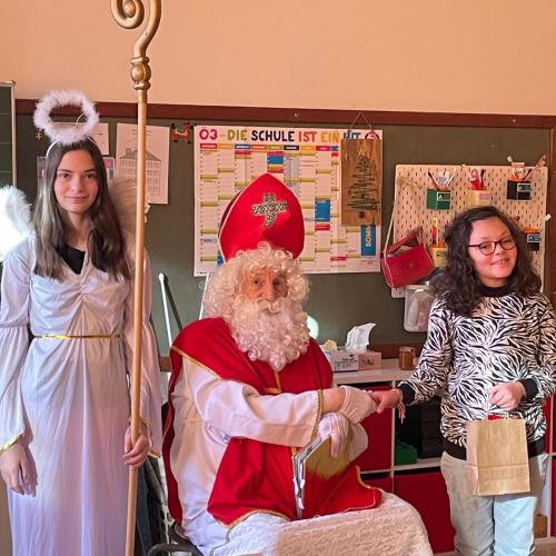 Nikolaus 10