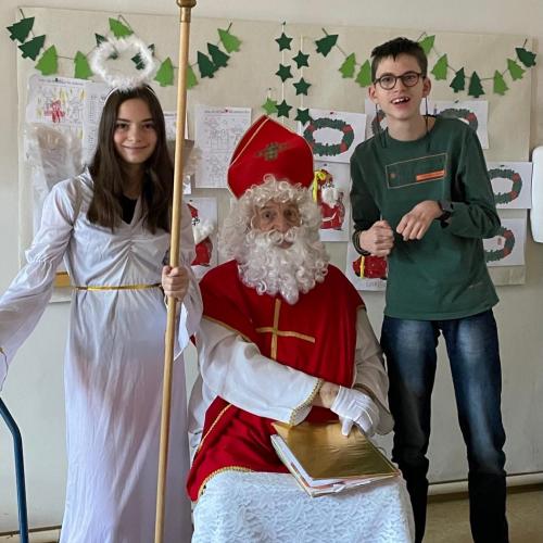 Nikolaus 9